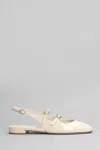 Stuart Weitzman Claris Mj Slingback In Beige