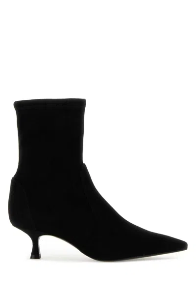 STUART WEITZMAN BLACK ANKLE BOOTS