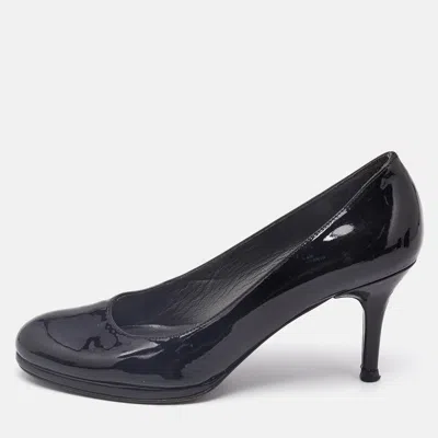 Pre-owned Stuart Weitzman Black Patent Leather Pumps Size 36.5