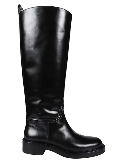 Stuart Weitzman Boots