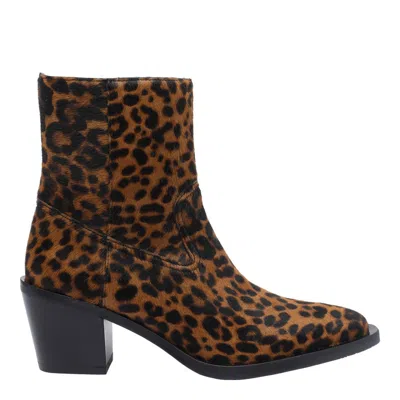 STUART WEITZMAN STUART WEITZMAN BOOTS
