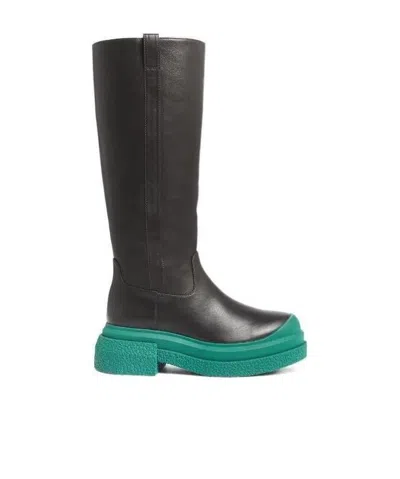Stuart Weitzman Boots