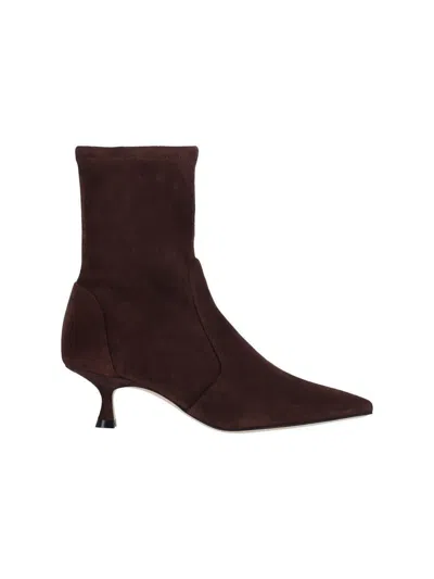 Stuart Weitzman Boots In Brown