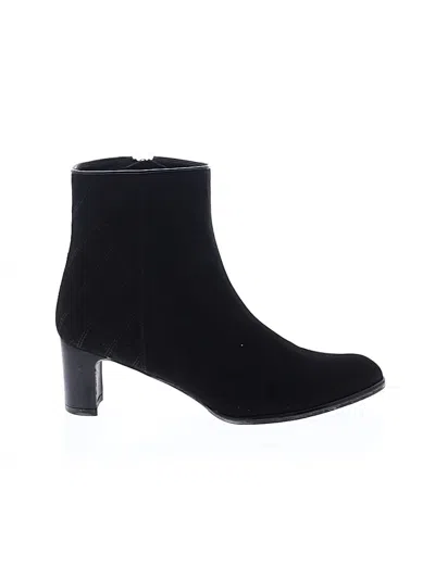 Pre-owned Stuart Weitzman Boots In Black