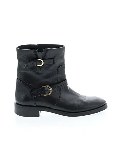 Pre-owned Stuart Weitzman Boots In Black