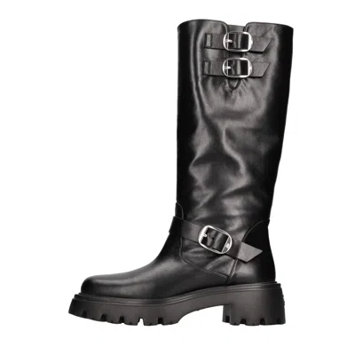 Stuart Weitzman Boots In Black