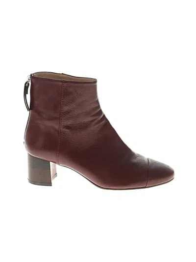Pre-owned Stuart Weitzman Boots In Burgundy