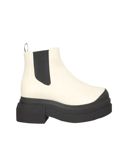 STUART WEITZMAN BOTAS - CHARLI
