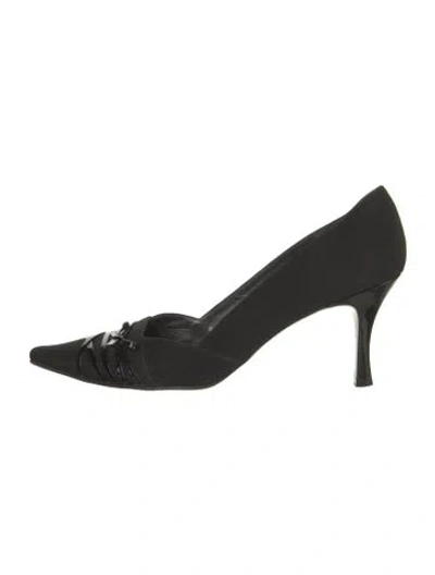 Pre-owned Stuart Weitzman Bow Accents Pumps In Black