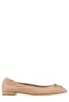 Stuart Weitzman Bardot Lambskin Bow Ballerina Flats In Beige