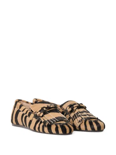 Stuart Weitzman Britt Fringe Loafers In Brown