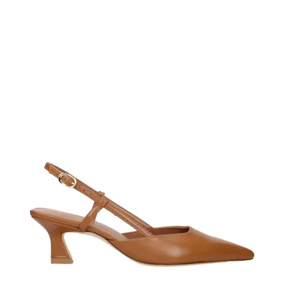 Stuart Weitzman Brown Leather Mid Heel Women's Pumps