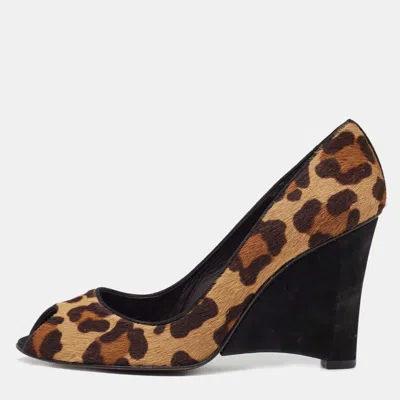 Stuart Weitzman Brown/beige Animal Print Calf Hair Peep Toe Wedge Pumps