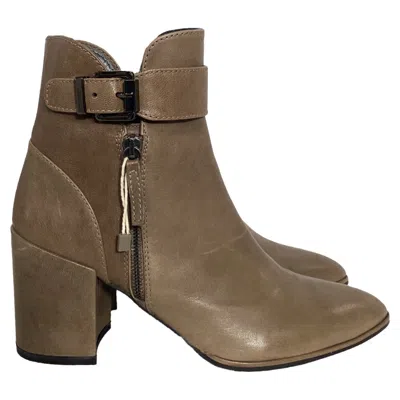 Stuart Weitzman Buckle Ankle Boots In Brown Leather