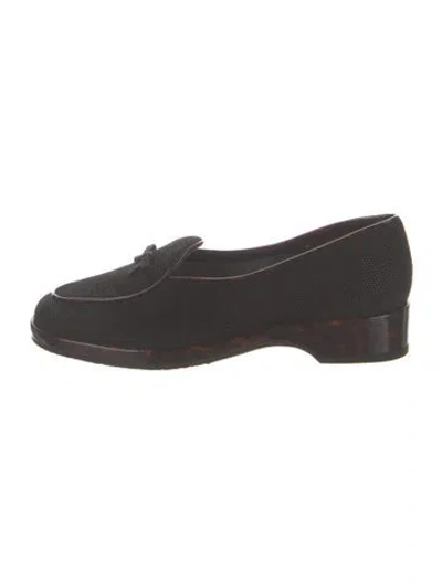Pre-owned Stuart Weitzman Canvas Bow Accents Loafers In Black