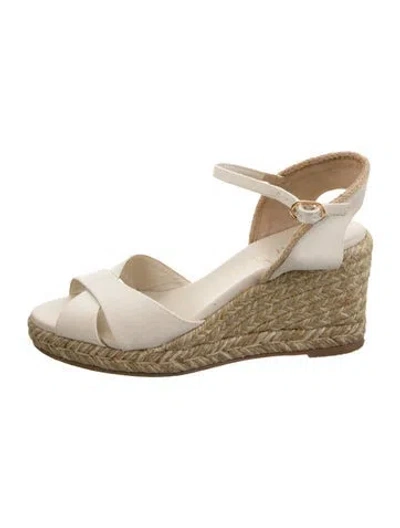 Pre-owned Stuart Weitzman Canvas Espadrilles In White