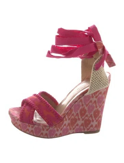 Pre-owned Stuart Weitzman Canvas Printed Espadrilles In Pink