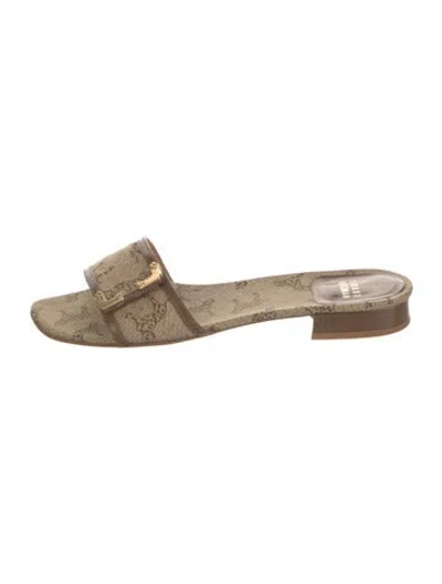 Pre-owned Stuart Weitzman Canvas Printed Slides In Neutral