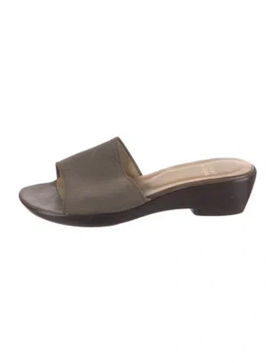 Pre-owned Stuart Weitzman Canvas Slides In Neutrals