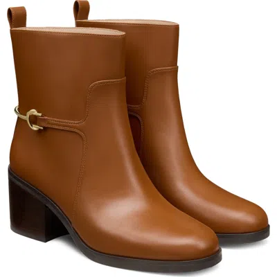 Stuart Weitzman Cecily Leather Bootie In Brown
