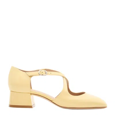 STUART WEITZMAN CLEM 35