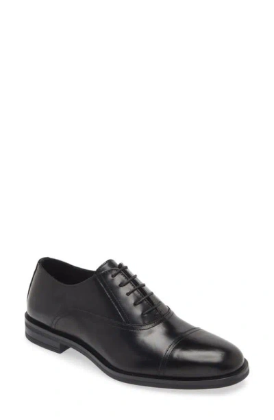 Stuart Weitzman Club Classic Cap Toe Oxford In Black