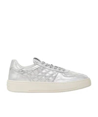 STUART WEITZMAN COURTSIDE SLEEK METALLIC SNEAKERS