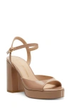 Stuart Weitzman Dayna Ii Platform Sandal In Fawn