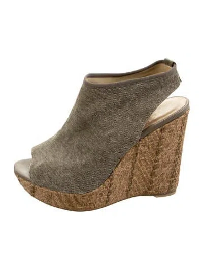 Pre-owned Stuart Weitzman Denim Pumps In Brown