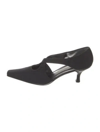 Pre-owned Stuart Weitzman D'orsay Pumps In Black
