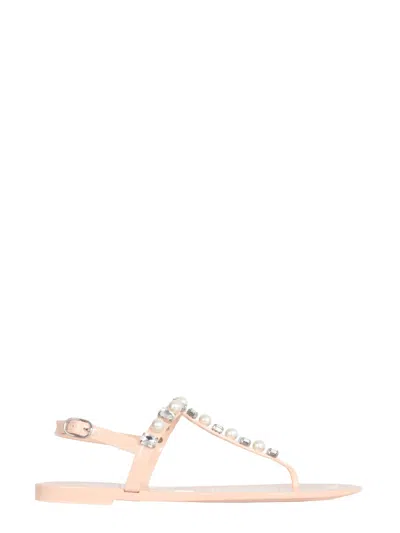 Stuart Weitzman Elegant Flip Flop Sandals With 1.5 Cm Heel In White