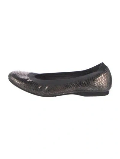 Pre-owned Stuart Weitzman Embossed Leather Animal Print Ballet Flats