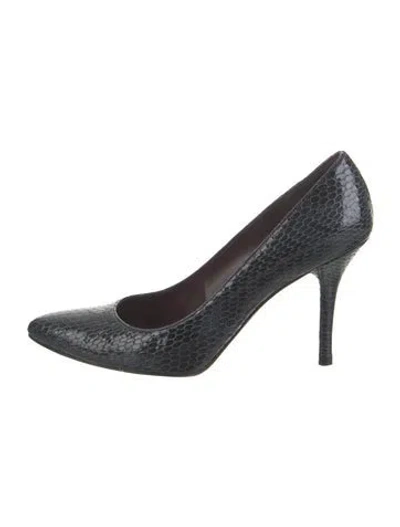 Pre-owned Stuart Weitzman Embossed Leather Animal Print Pumps In Blue