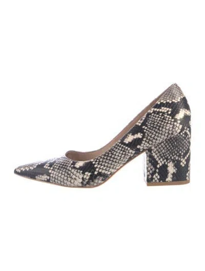 Pre-owned Stuart Weitzman Embossed Leather Animal Print Pumps In Neutrals