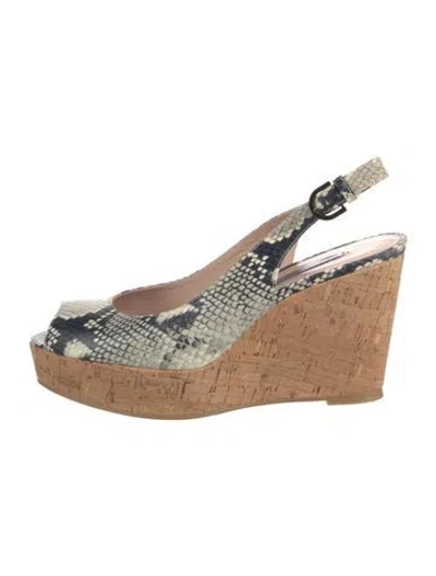 Pre-owned Stuart Weitzman Embossed Leather Animal Print Slingback Pumps In Gray