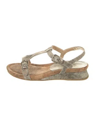 Pre-owned Stuart Weitzman Embossed Leather Animal Print T-strap Sandals In Neutral