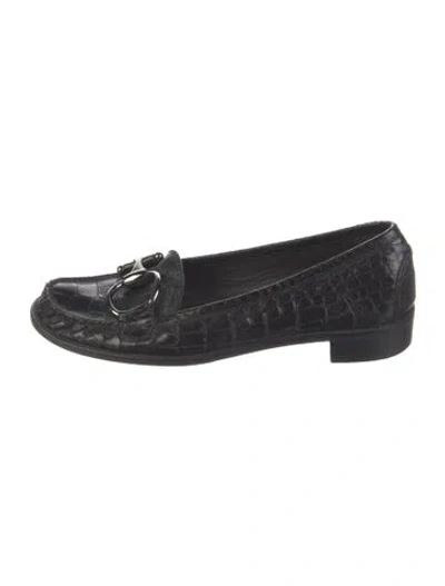 Pre-owned Stuart Weitzman Embossed Leather Loafers In Black