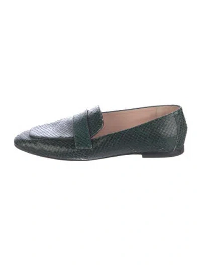 Pre-owned Stuart Weitzman Embossed Leather Loafers In Green