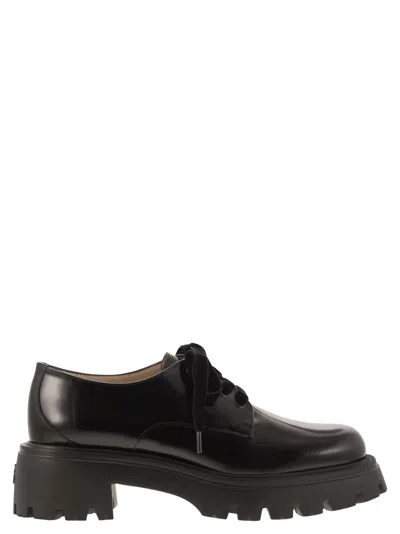 Stuart Weitzman Emerson Derby Shoes In Black