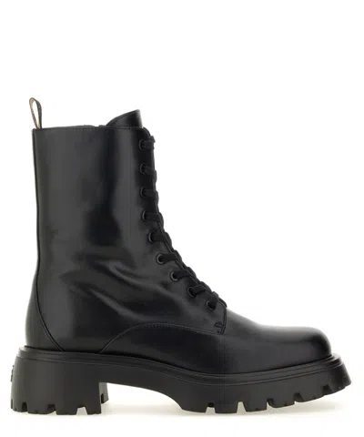 STUART WEITZMAN EMERSON LACE-UP BOOTS