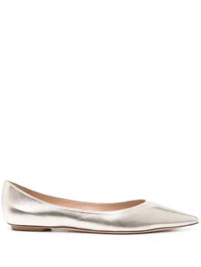 Stuart Weitzman Emilia Metallic Ballerina Shoes In Gold