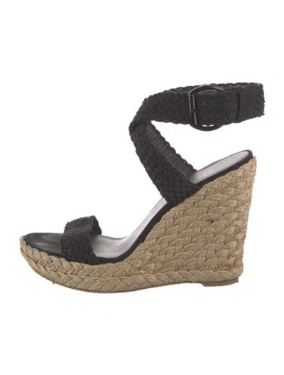 Pre-owned Stuart Weitzman Espadrilles In Black