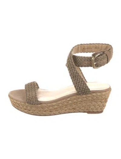Pre-owned Stuart Weitzman Espadrilles In Neutral