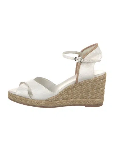 Pre-owned Stuart Weitzman Espadrilles In Neutrals/white