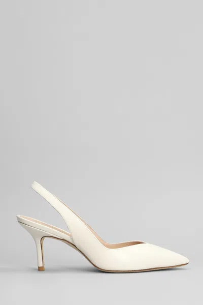 Stuart Weitzman Eva 75 Pumps In White Leather