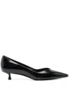 Stuart Weitzman Stuart Leather Kitten-heel Pumps In Schwarz