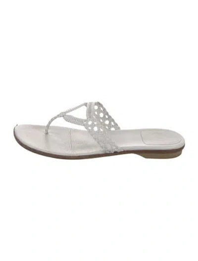 Pre-owned Stuart Weitzman Faux Pearl Accents Leather Flip Flops In White