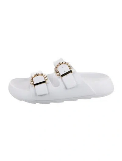 Pre-owned Stuart Weitzman Faux Pearl Accents Rubber Slides In White