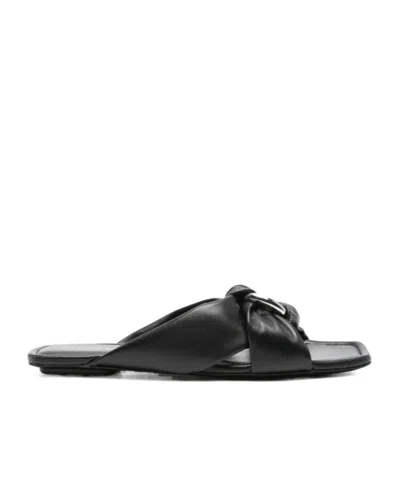 Stuart Weitzman Flat Sandals In Black