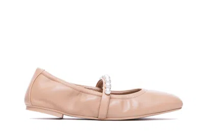 Stuart Weitzman Flat Shoes In Pink